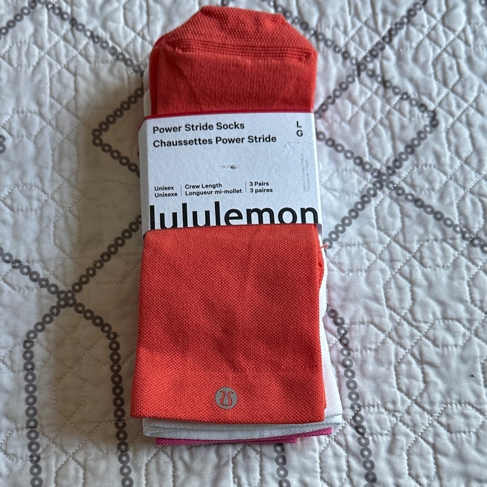 NWT 3 pk lululemon athletica Power Stride Crew Socks - Coral & White